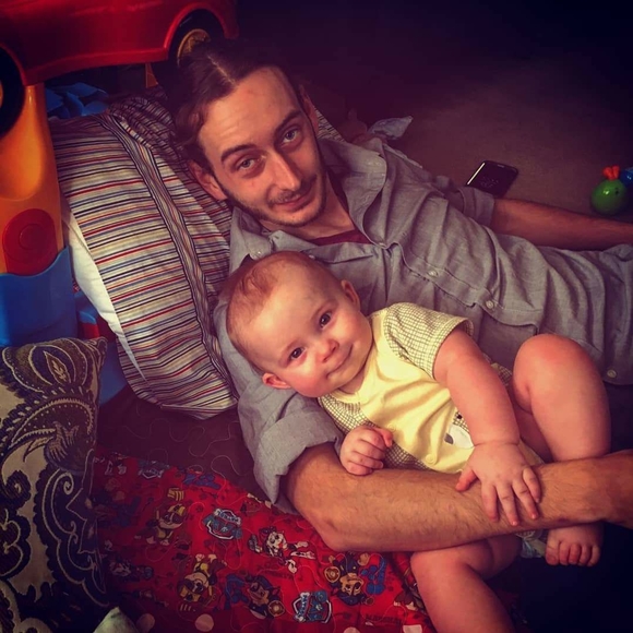 Meet your Posher, Alex - Picture 1 of 1